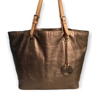 Michael kors silver leather tote bag